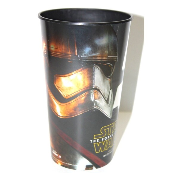 Star Wars The Force Awakens Cinemark Cinemas 2015 Movie Theater 44oz Cup - Picture 2 of 8